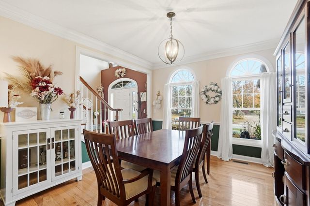 369 Windcroft Drive, Westerville, OH 43082