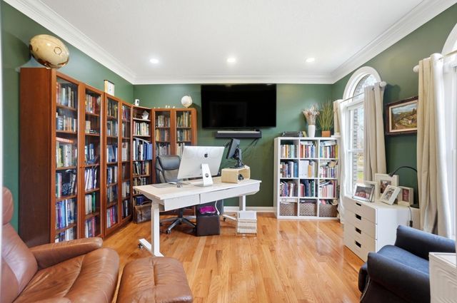 369 Windcroft Drive, Westerville, OH 43082