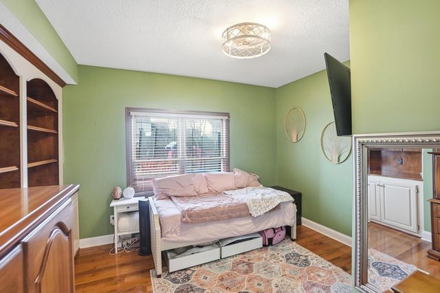 369 Windcroft Drive, Westerville, OH 43082