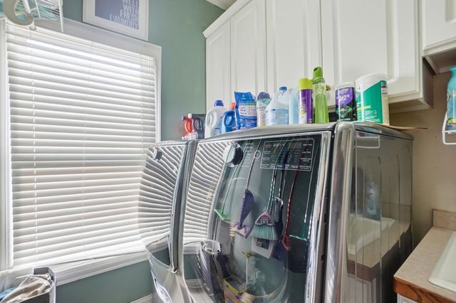 369 Windcroft Drive, Westerville, OH 43082