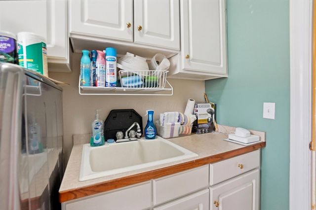 369 Windcroft Drive, Westerville, OH 43082