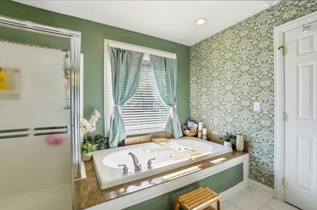 369 Windcroft Drive, Westerville, OH 43082