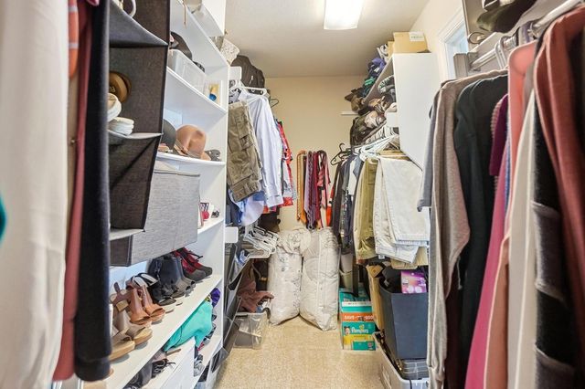 369 Windcroft Drive, Westerville, OH 43082