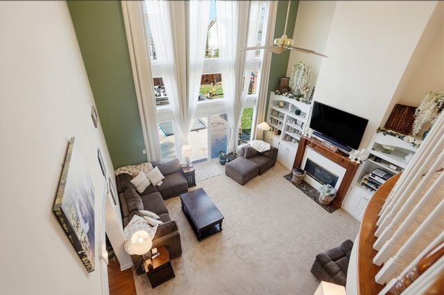 369 Windcroft Drive, Westerville, OH 43082