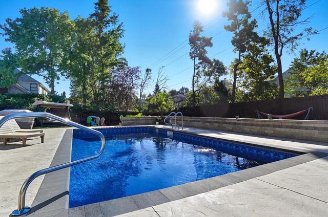 369 Windcroft Drive, Westerville, OH 43082