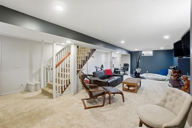 369 Windcroft Drive, Westerville, OH 43082