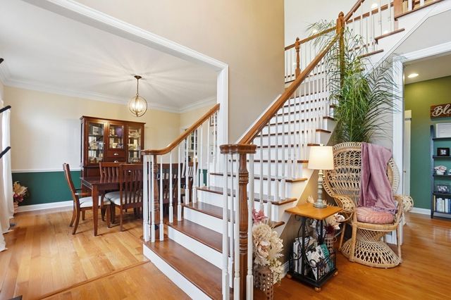 369 Windcroft Drive, Westerville, OH 43082