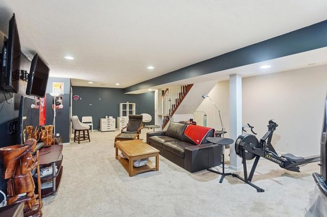 369 Windcroft Drive, Westerville, OH 43082