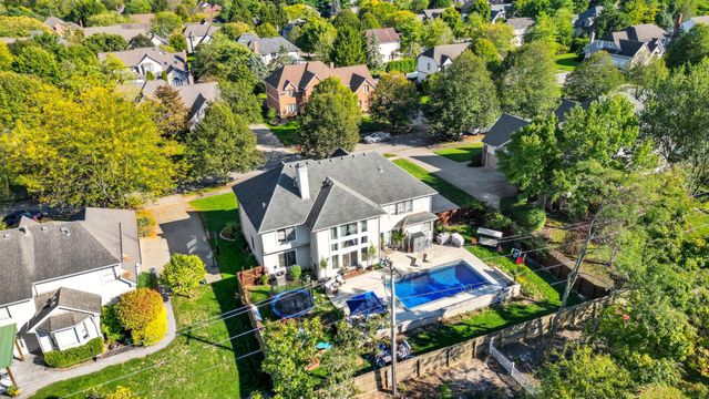 369 Windcroft Drive, Westerville, OH 43082