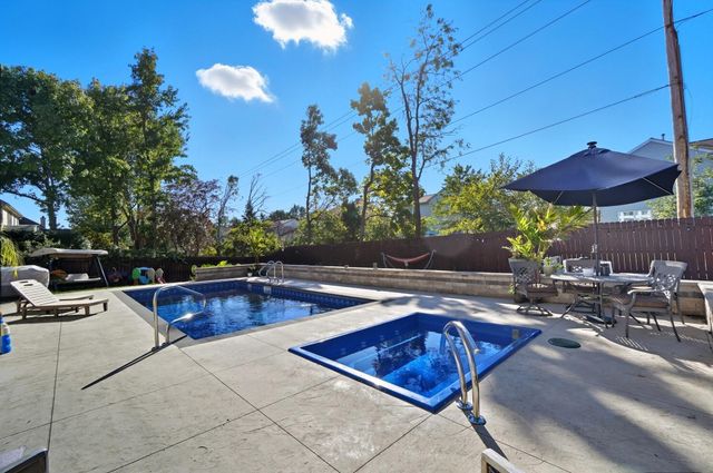 369 Windcroft Drive, Westerville, OH 43082