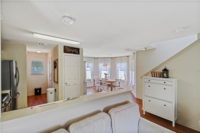 517 Sampson, Kyle, TX 78640