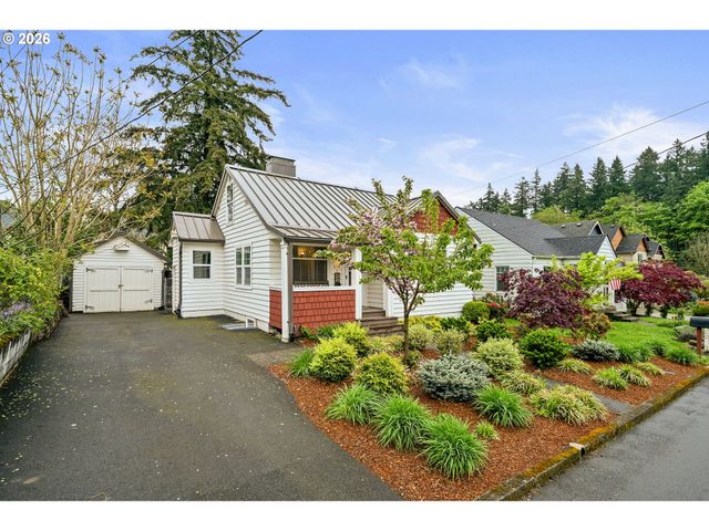 634 Nw IVY St, Camas, WA 98607