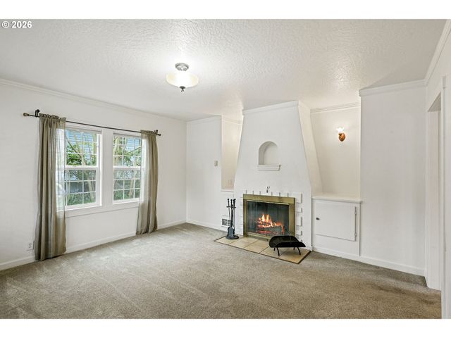 634 Nw IVY St, Camas, WA 98607