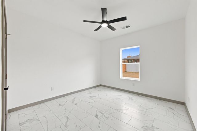 601 Acoma Drive, Belen, NM 87002