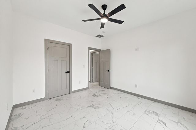 601 Acoma Drive, Belen, NM 87002