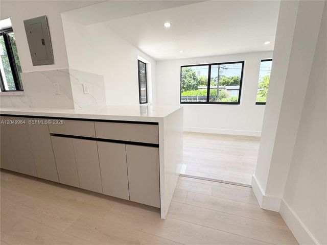 3512 NW 176th Ter, Miami Gardens, FL 33056