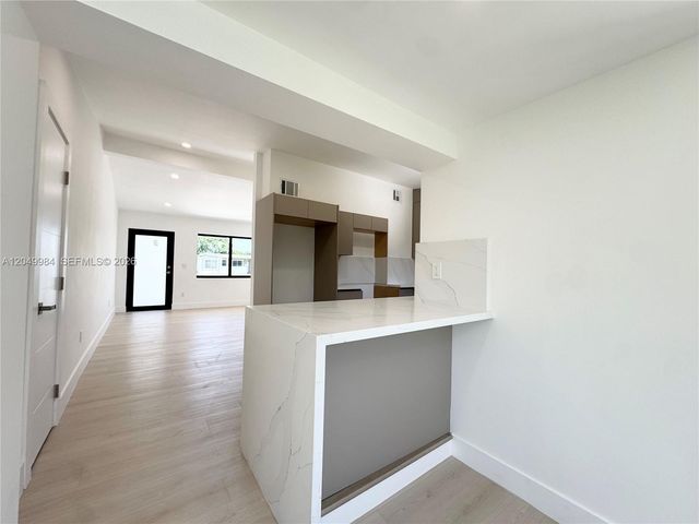 3512 NW 176th Ter, Miami Gardens, FL 33056