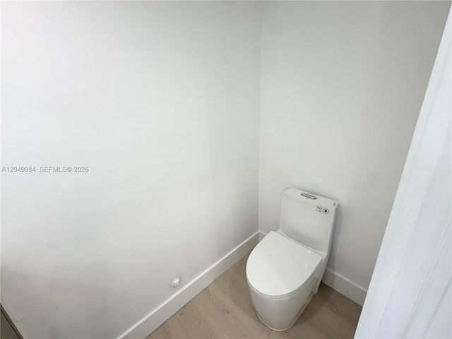 3512 NW 176th Ter, Miami Gardens, FL 33056