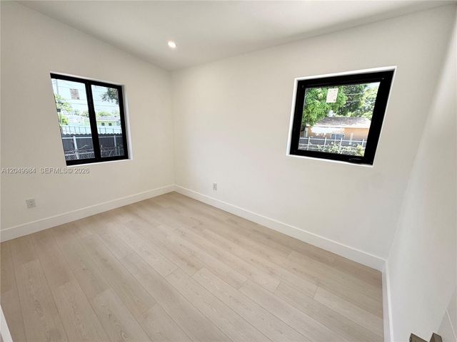 3512 NW 176th Ter, Miami Gardens, FL 33056