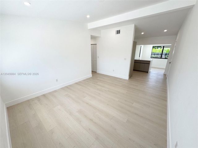 3512 NW 176th Ter, Miami Gardens, FL 33056