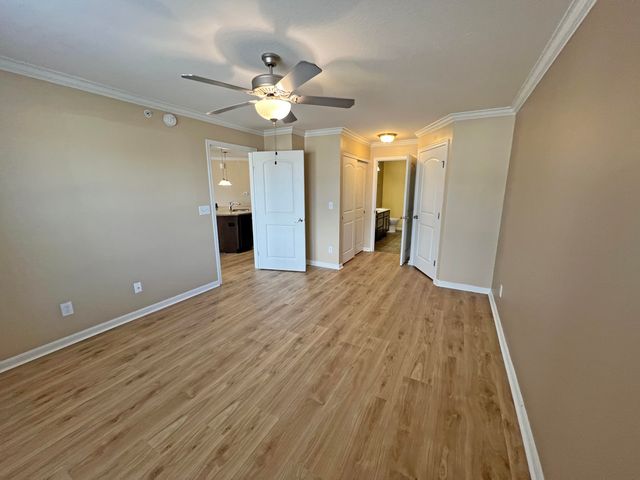 2619 Paragon Mill Drive, 204, Burlington, KY 41005