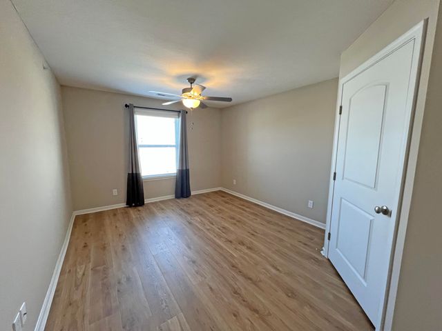 2619 Paragon Mill Drive, 204, Burlington, KY 41005