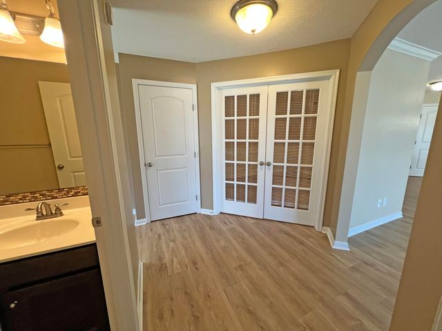 2619 Paragon Mill Drive, 204, Burlington, KY 41005