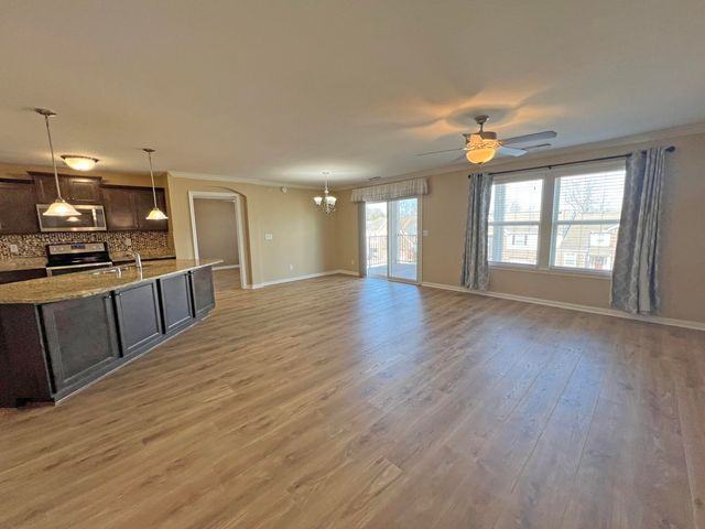 2619 Paragon Mill Drive, 204, Burlington, KY 41005