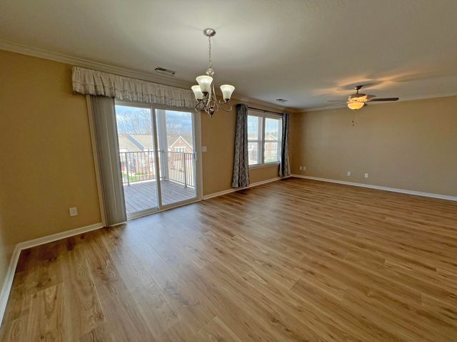 2619 Paragon Mill Drive, 204, Burlington, KY 41005