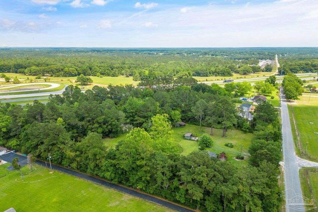 5520 Frank Reeder Rd, Pensacola, FL 32526