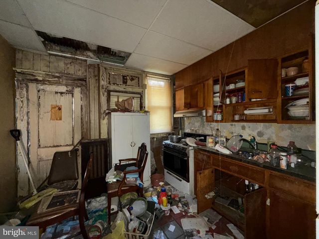 1902 RUXTON AVE, Baltimore, MD 21216