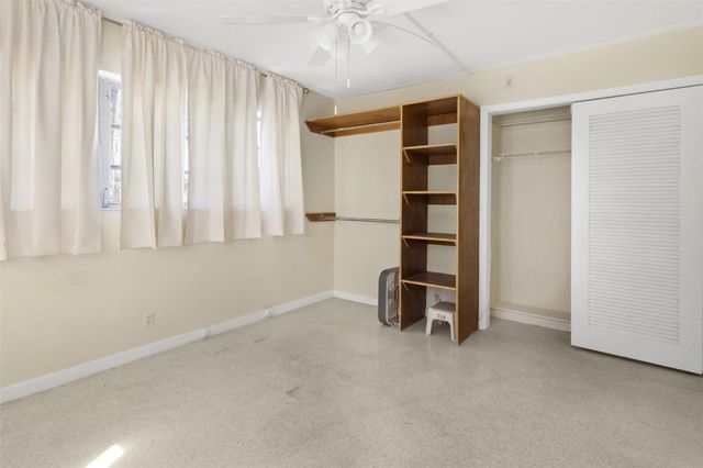 3212 NE 7th Place 12, Pompano Beach, FL 33062