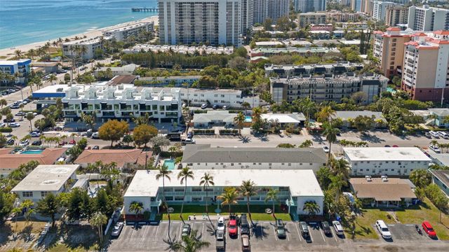 3212 NE 7th Place 12, Pompano Beach, FL 33062