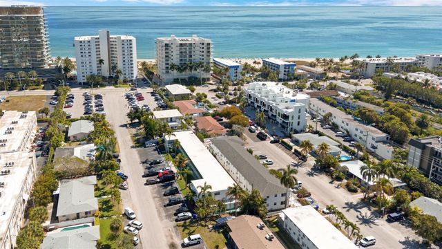 3212 NE 7th Place 12, Pompano Beach, FL 33062