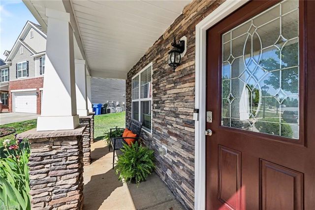 1637 Haddington Point Drive, Kernersville, NC 27284
