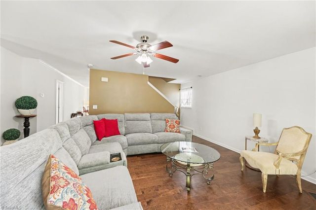 1637 Haddington Point Drive, Kernersville, NC 27284