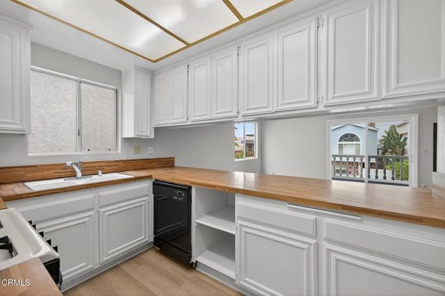 360 Melrose Drive, Oxnard, CA 93035