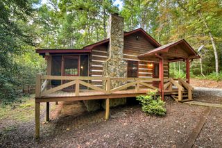 72 Honeysuckle Way, Blue Ridge, GA 30513