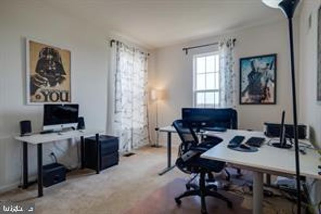 43827 KINGSTON STATION TER, Ashburn, VA 20148