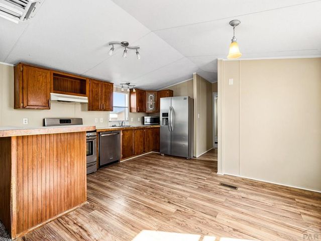 98 Countryside Dr, Pueblo West, CO 81007