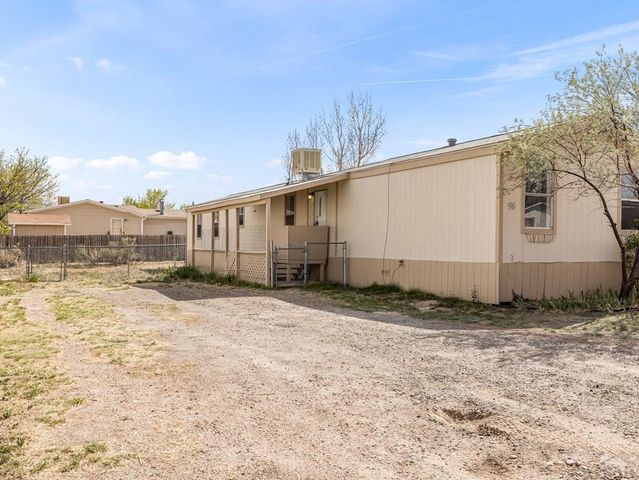 98 Countryside Dr, Pueblo West, CO 81007