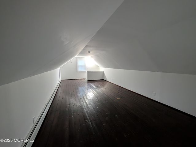 21 Campview Avenue, Keansburg, NJ 07734