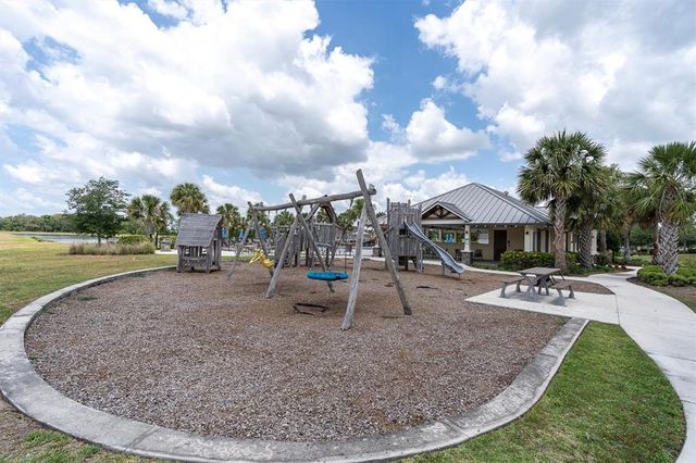 11626 BLUE WOODS DRIVE, Riverview, FL 33569