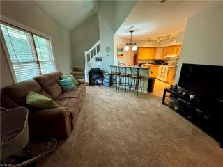 504 Barberton Drive DR # 201, Virginia Beach, VA 23451