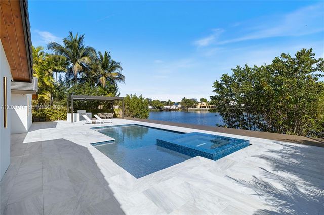 19721 NE 23rd Ave 19721, Miami, FL 33180