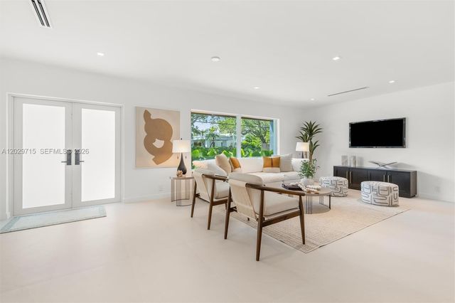 19721 NE 23rd Ave 19721, Miami, FL 33180