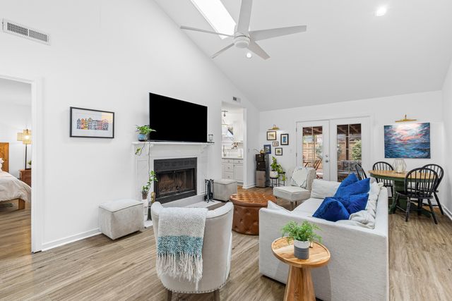 1115 Honeysuckle Court, Mount Pleasant, SC 29464