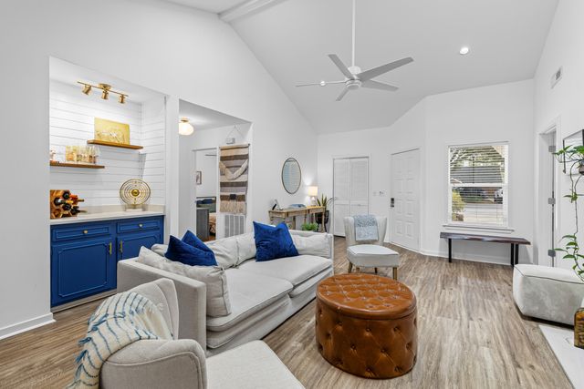 1115 Honeysuckle Court, Mount Pleasant, SC 29464