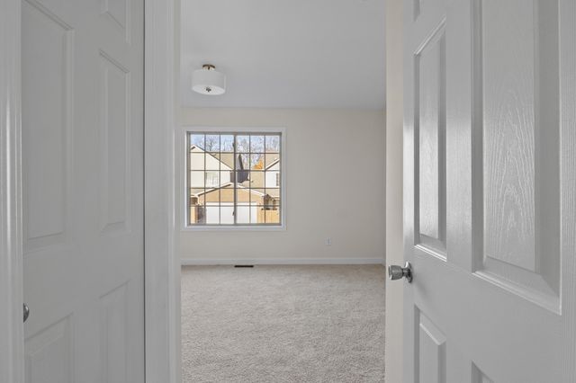 1338 Russell Springs Drive, Lexington, KY 40511