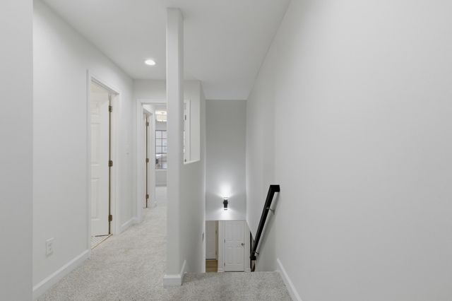 1338 Russell Springs Drive, Lexington, KY 40511